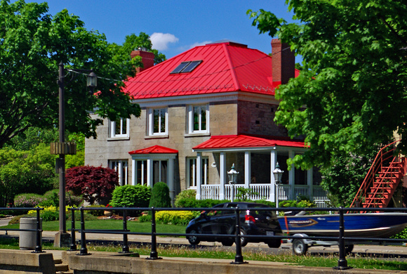 Elaine Bacal_House with red roof