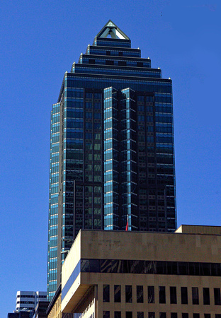 Elaine Bacal_MTL skyscraper02